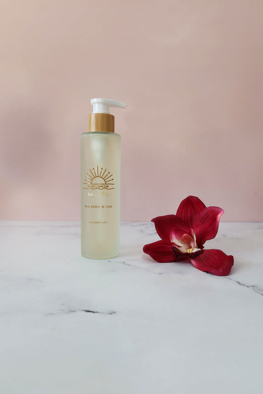 Faire L'amour en Été | Make Love in the Summer Silk Body Wash